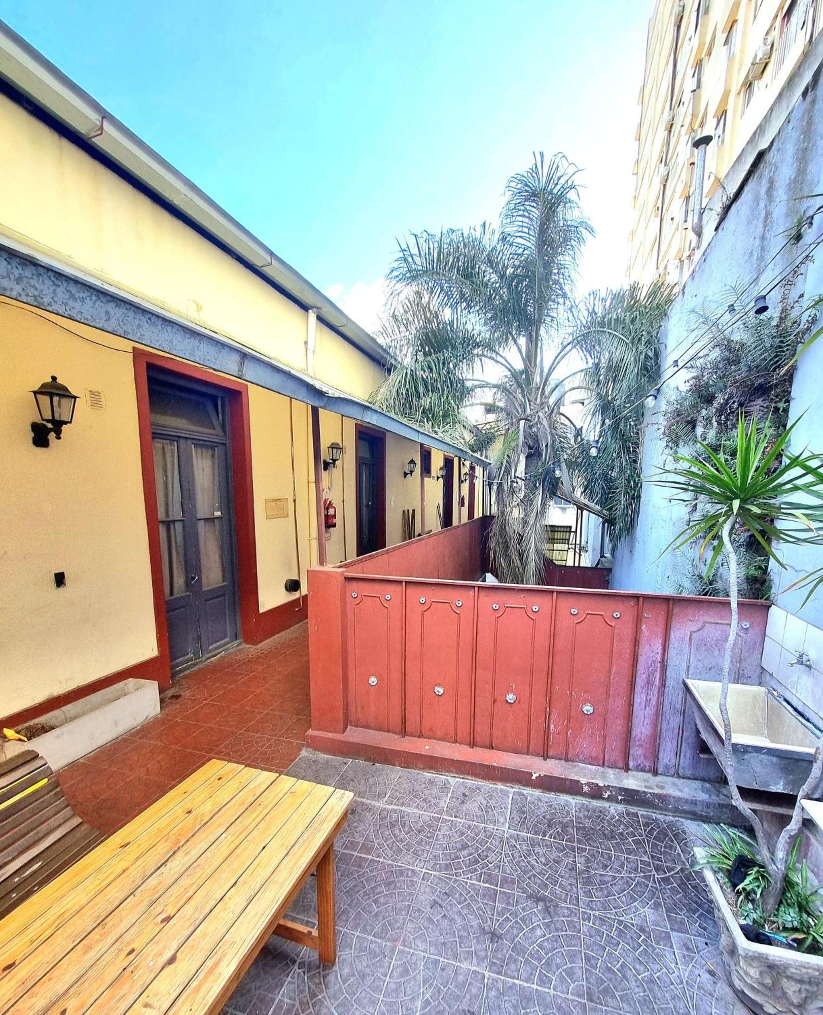 El Solar Hostel บัวโนสไอเรส ภายนอก รูปภาพ